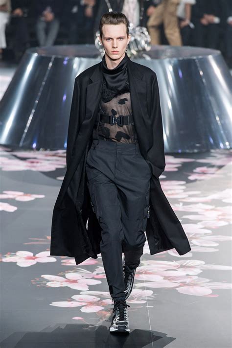 dior men pre fall 2019|See Every Look From the Dior Men's Pre.